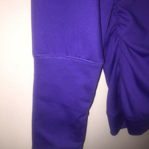 (SOLD). Denver Hayes Sports Shirt Women - Picture 4 of 6